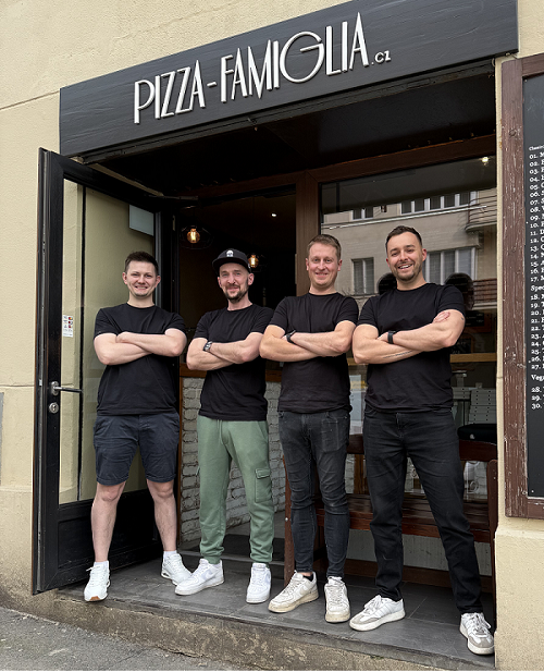 Pizza-Famiglia
